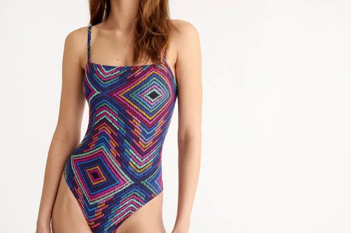 Onepiece Swimsuits Womens Eres Optique Tank Onepiece Imprime Arcenciel