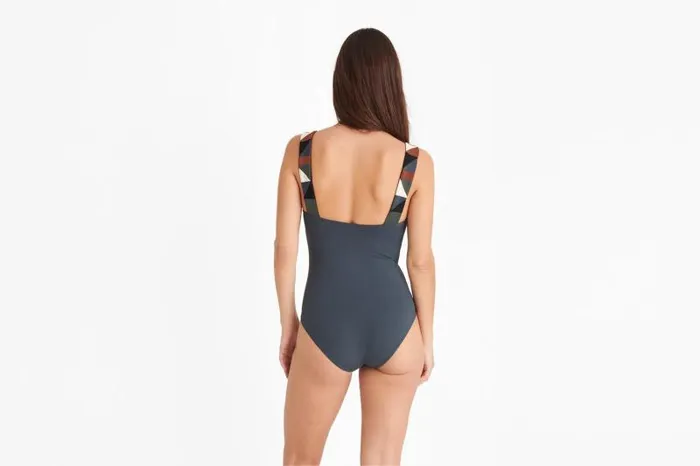 Onepiece Swimsuits Womens Eres Tempo Tank Onepiece Oursin E21