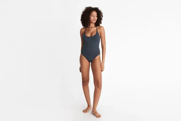 Onepiece Swimsuits Womens Eres Virtuosa Sophisticated Onepiece Oursin E21