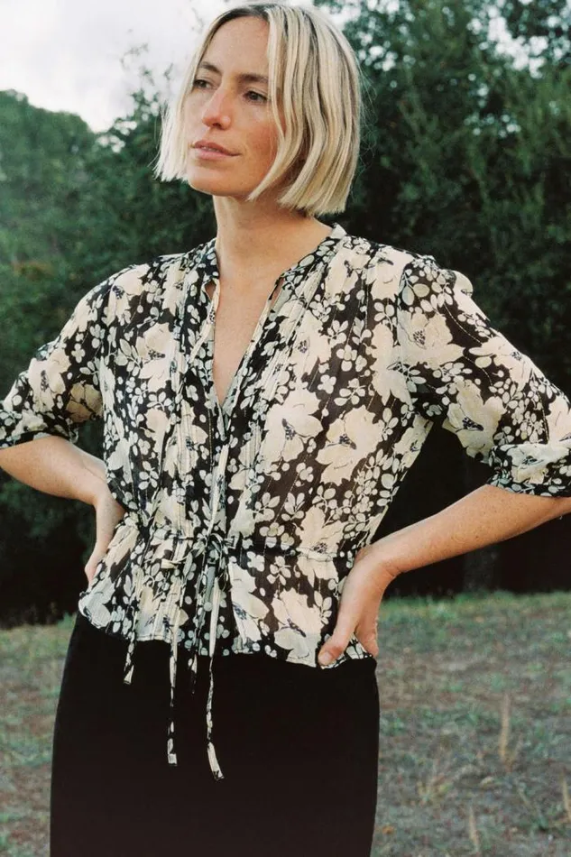 Rixo Tops Women Berry Blouse Umbrella Floral Black