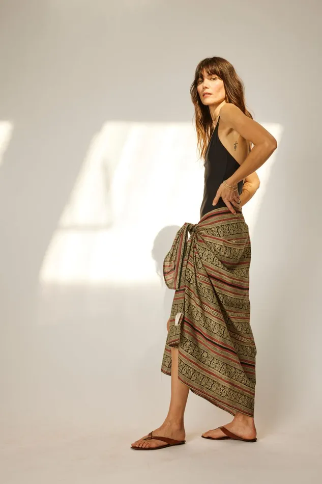Sarong Paisley Stripe Black Women Natalie Martin Bottoms Sarong Paisley Stripe Black Women Natalie Martin Bottoms