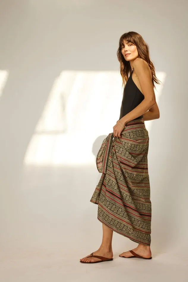 Sarong Paisley Stripe Black Women Natalie Martin Bottoms Sarong Paisley Stripe Black Women Natalie Martin Bottoms
