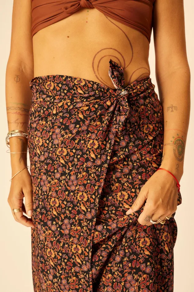 SarongScarf Petite Fleur Noire Women Natalie Martin Coverups