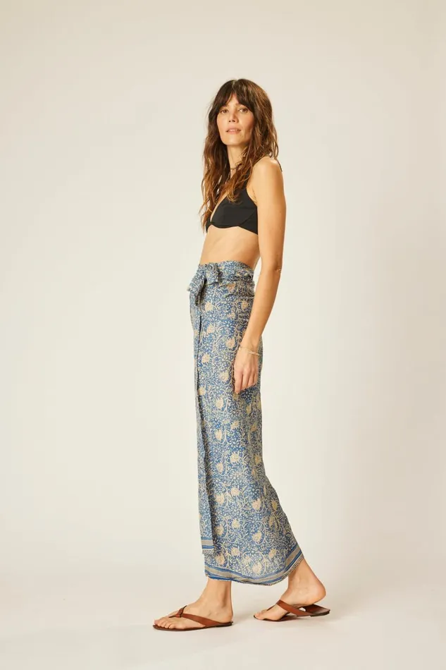 Sarong Water Lily Blue Women Natalie Martin Coverups Sarong Water Lily Blue Women Natalie Martin Coverups