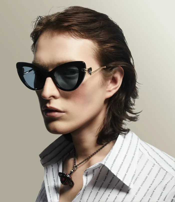 Sunglasses MenWomen Vivienne Westwood Liza Sunglasses In Black
