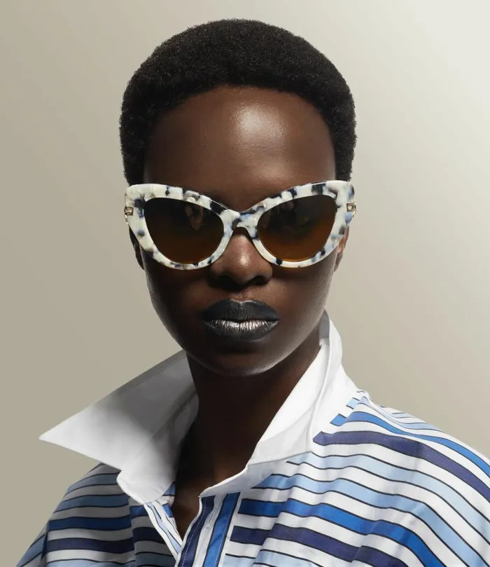 Sunglasses MenWomen Vivienne Westwood Liza Sunglasses In White