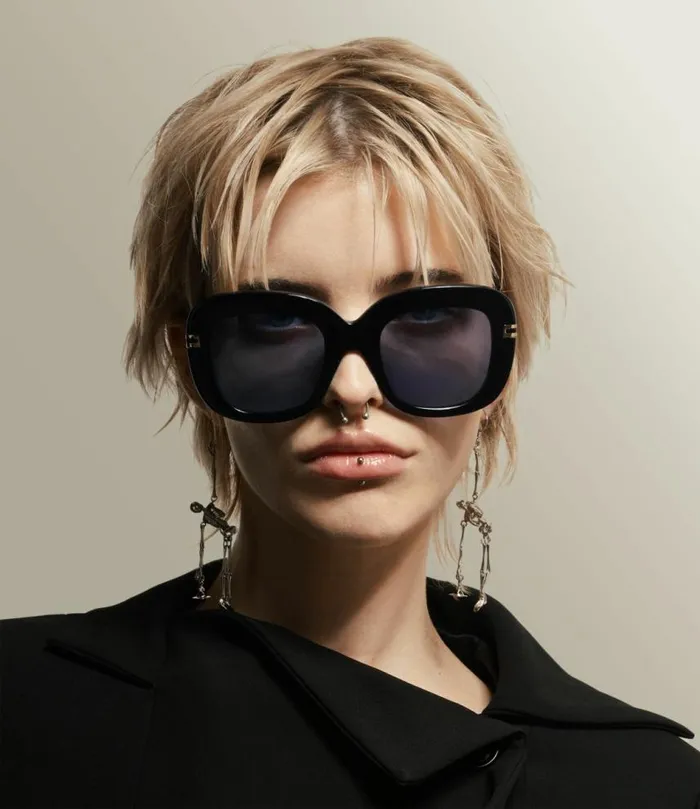 Sunglasses WomenMen Vivienne Westwood Pamela Sunglasses In Black
