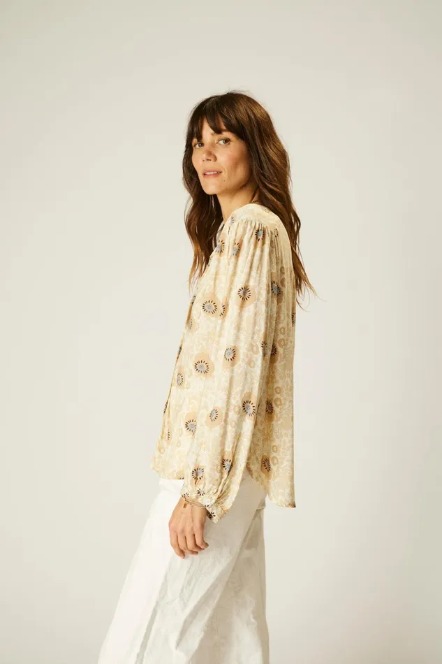 Tolan Shirt Vintage Flowers Sand Women Natalie Martin Tops