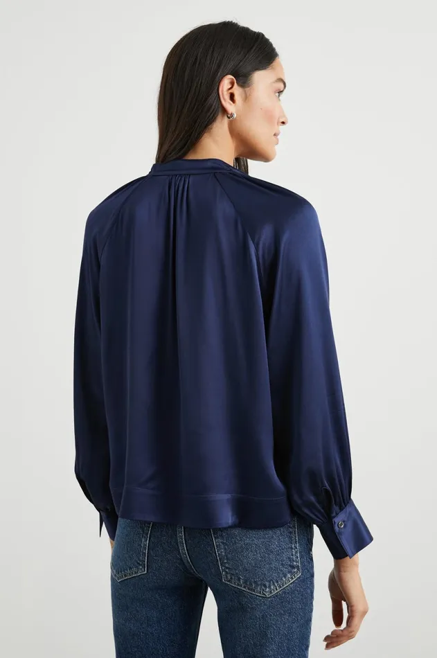 Tops Women Rails Wynna Top Navy