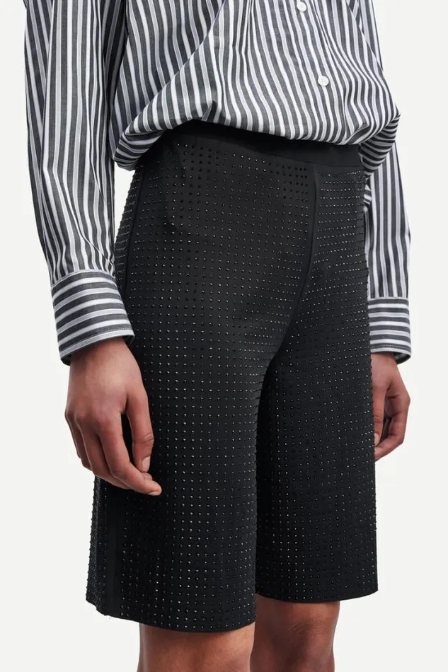 Woman Chrishell Shorts 14611 Caviar Samse Samse Shorts and Skirts