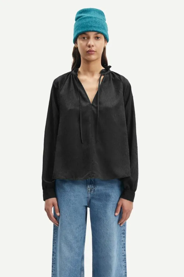 Woman Karookhi Blouse 15043 Black Samse Samse Shirts and Blouses