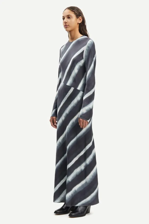 Woman Madeleine Dress 14905 Striped Ombre Blue Samse Samse Dresses and Jumpsuits