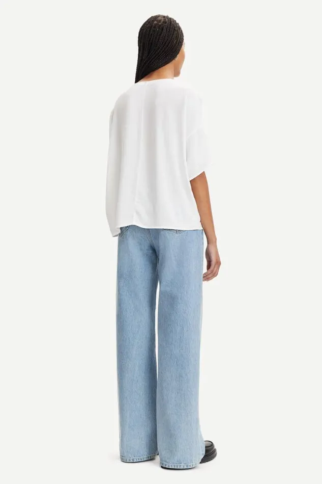 Woman Mains Tee 5687 Clear Cream Samse Samse Shirts and Blouses