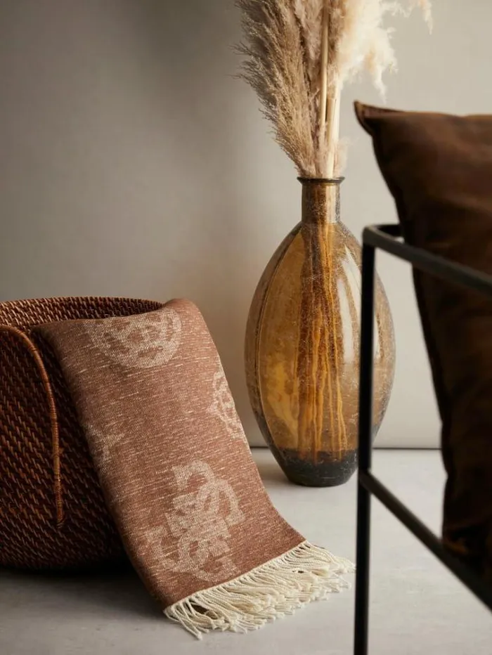 Women 4g And Peony Logo Blanket Brown Guess Home Collection