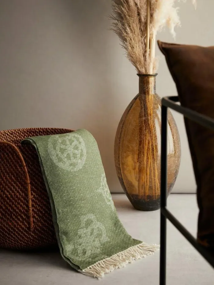 Women 4g And Peony Logo Blanket Green Multi Guess Home Collection