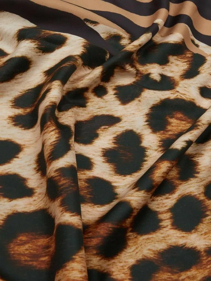 Women Animalier Scarf Animalier Brown Guess Scarves And Foulards