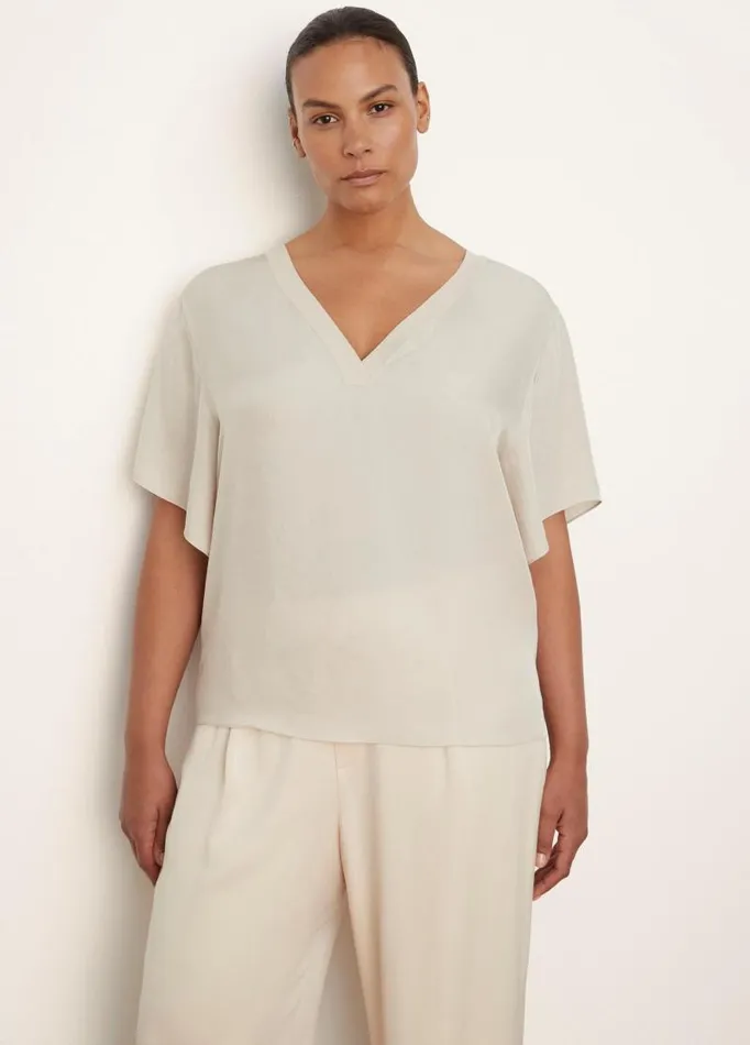 Women Extended Sizes Vince RibTrim Double VNeck Short Sleeve Popover Pale Fawn