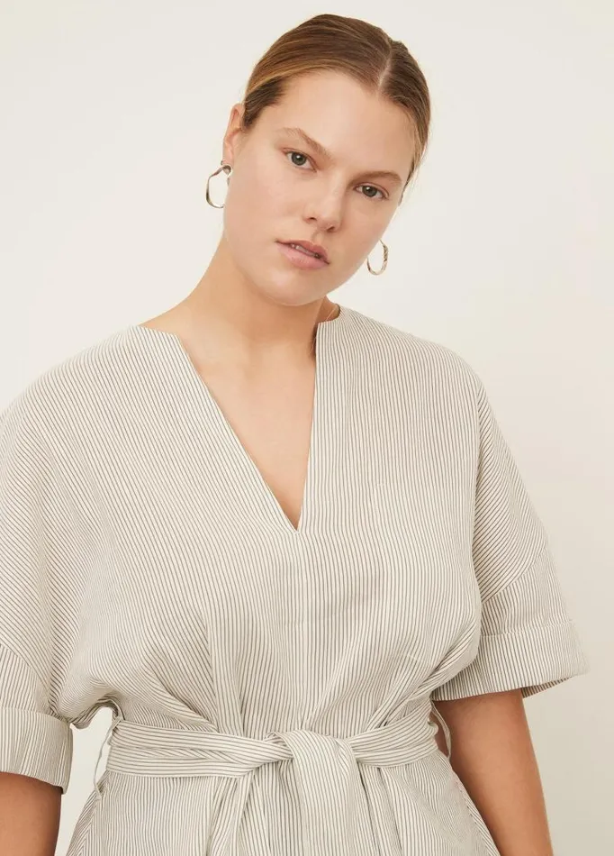 Women Extended Sizes Vince Stripe Cuffed Short Sleeve VNeck Blouse Whiteblack