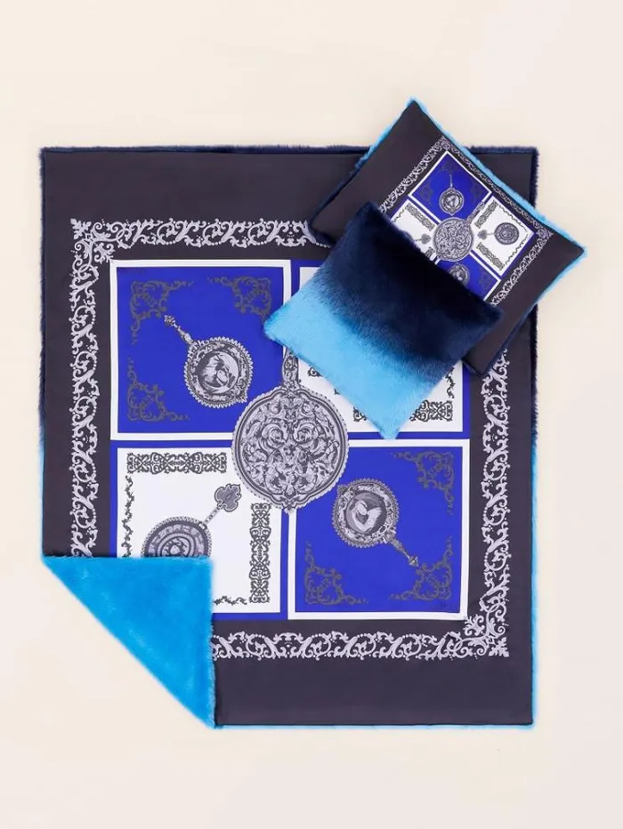 Women Faux Fur Blanket Blue Multi Guess Home Collection