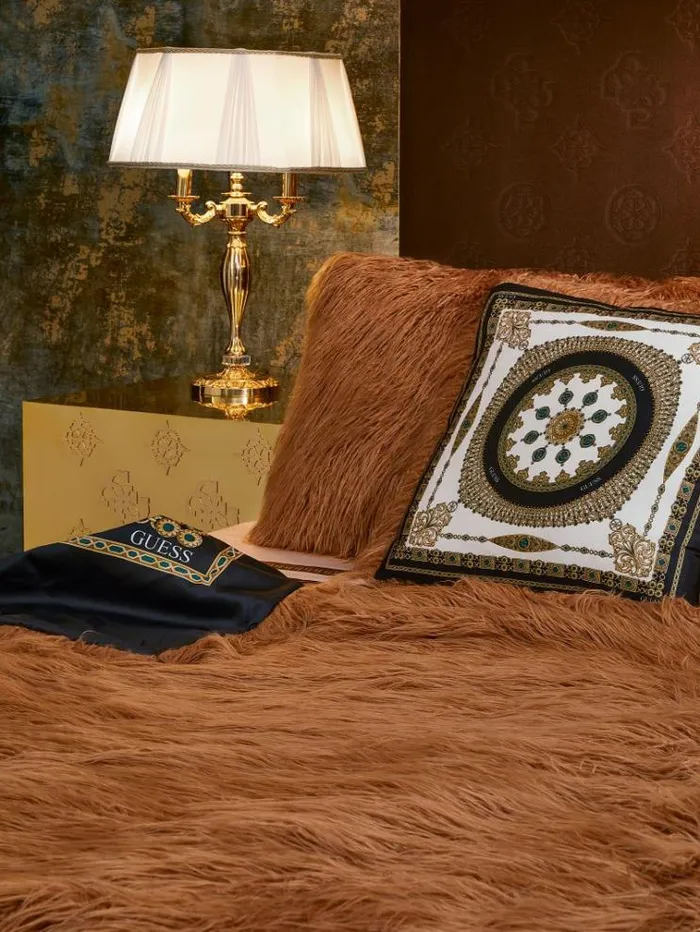 Women Faux Fur Blanket Light Brown Guess Home Collection