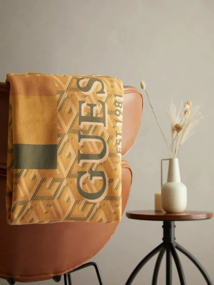 Women G Cube Logo Pile Blanket Multi Yellow Guess Home Collection