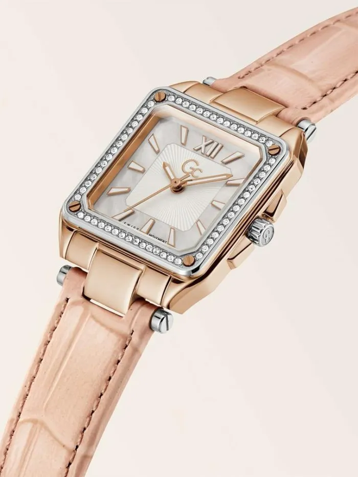 Women Leather Gc Analogue Watch Silver Guess Watches