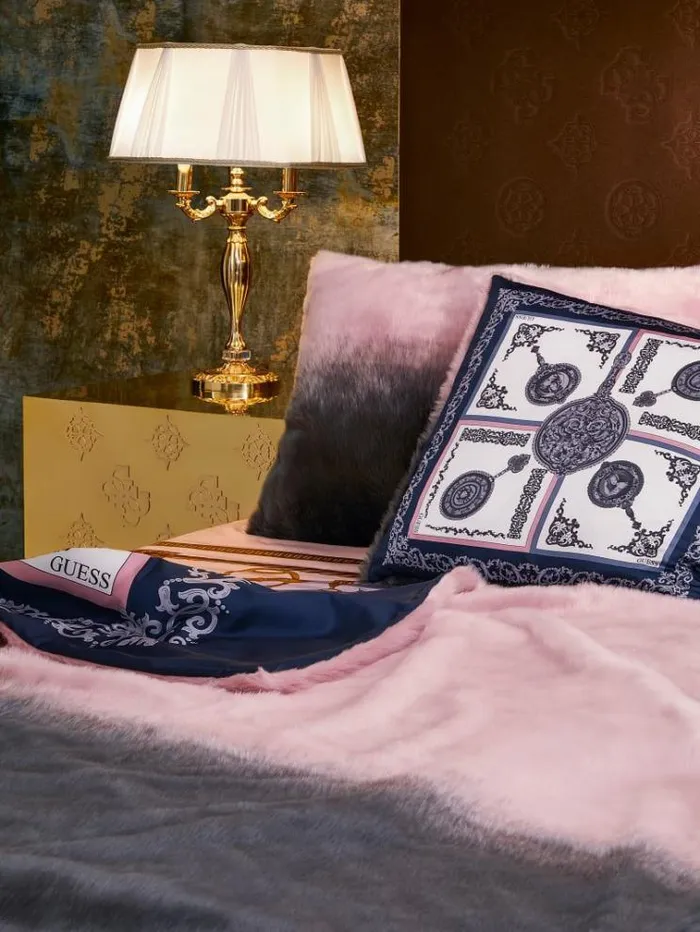 WomenMen Faux Fur Rectangular Cushion Multi Pink Guess Home Collection