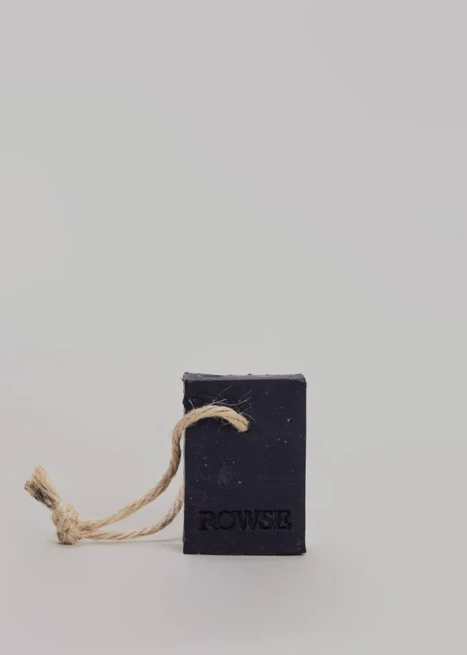 WomenMen The Frankie Shop Beauty ROWSE X Charcoal Botanical Soap