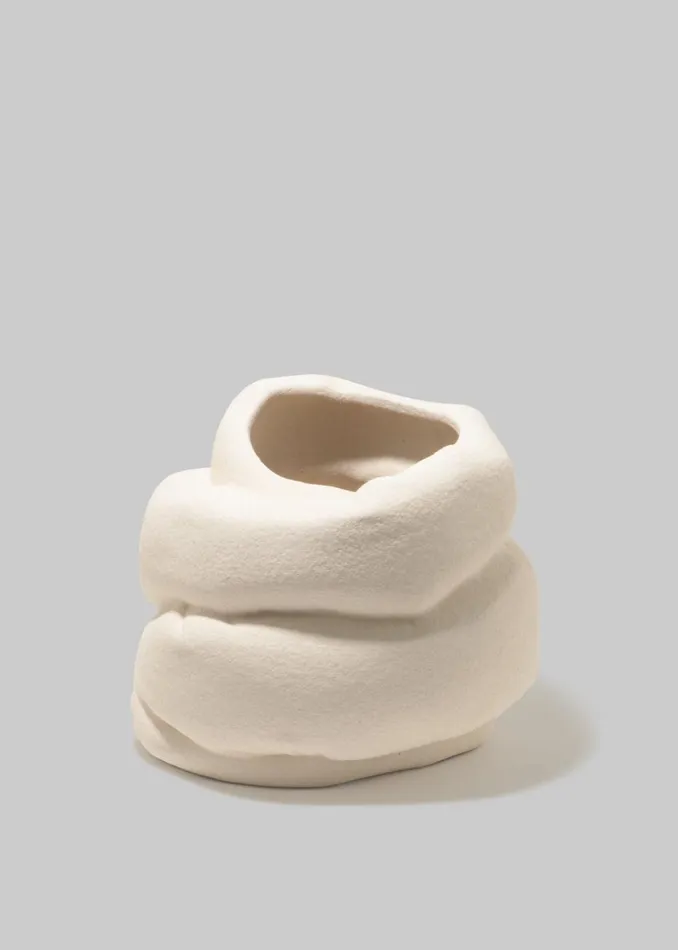 WomenMen The Frankie Shop Decor Completedworks Inflated Large Vessel Textured Beige WomenMen The Frankie Shop Decor Completedworks Inflated Large Vessel Textured Beige