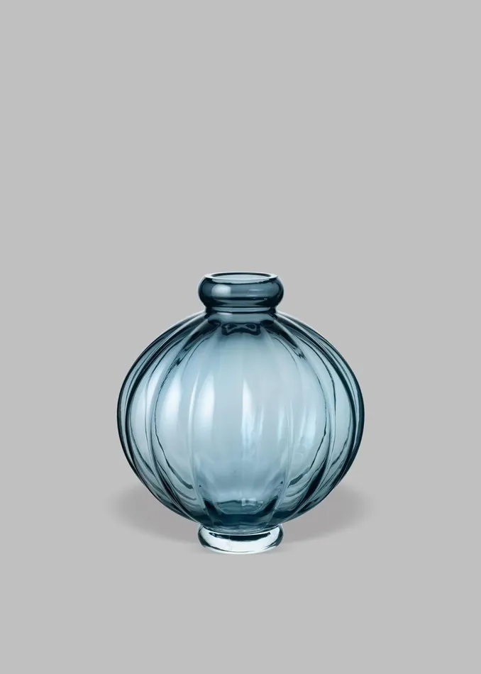 WomenMen The Frankie Shop Decor Louise Roe Glass Balloon Vase 01 Blue