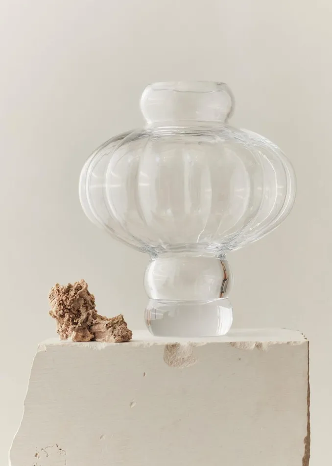 WomenMen The Frankie Shop Decor Louise Roe Glass Balloon Vase 02 Clear