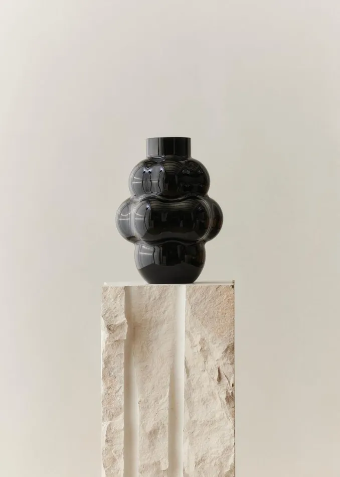 WomenMen The Frankie Shop Decor Louise Roe Glass Balloon Vase 04 Black