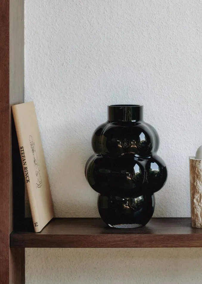 WomenMen The Frankie Shop Decor Louise Roe Glass Balloon Vase 04 Black