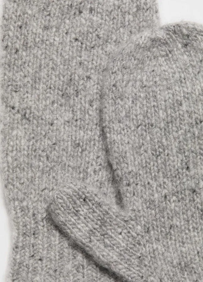 Women Scarves Hats and Gloves Vince Cashmere Donegal Mitten Medium Grey
