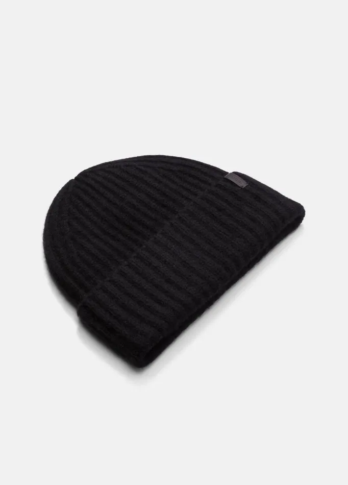 Women Scarves Hats and Gloves Vince Plush Cashmere Chunky Knit Hat Black