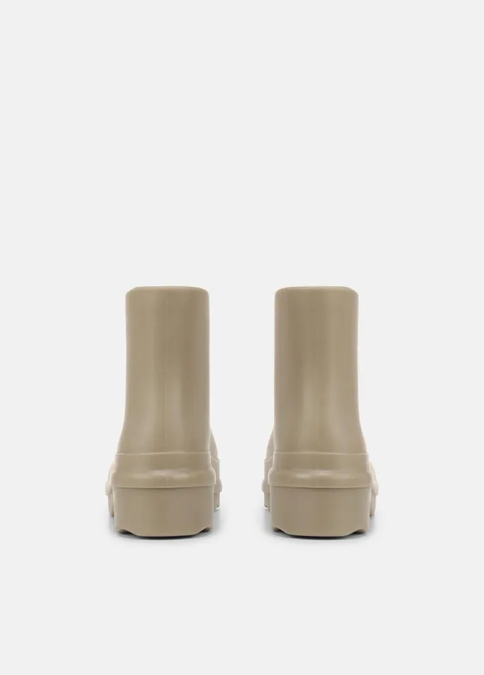 Women Shoes Vince Nia Rainboot Light Straw
