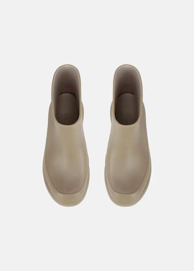 Women Shoes Vince Nia Rainboot Light Straw