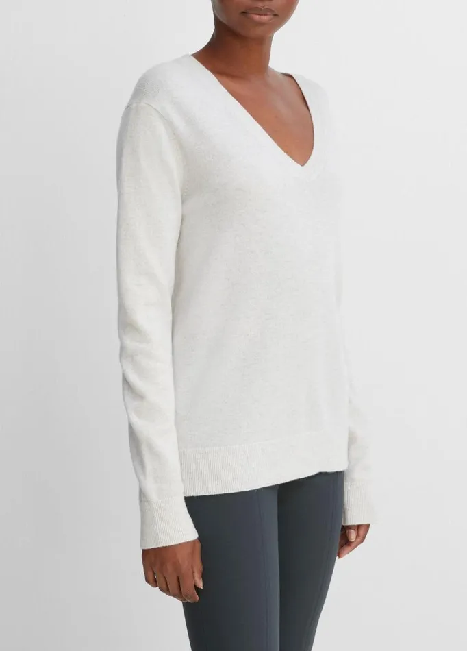 Women Sweaters Vince Cashmere Weekend VNeck Sweater Heather White