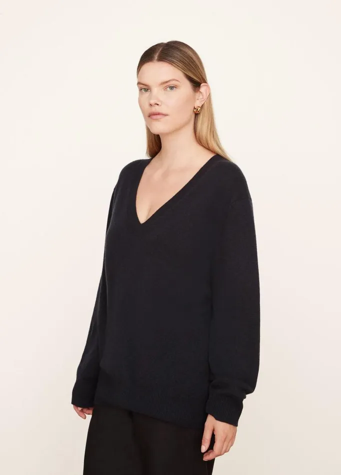 Women Sweaters Vince Lightweight Cashmere Weekend VNeck Pullover Deep Marine