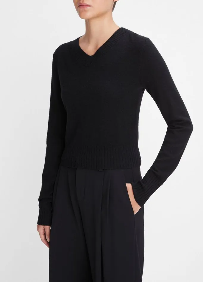 Women Sweaters Vince WoolBlend Cropped VNeck Pullover Black