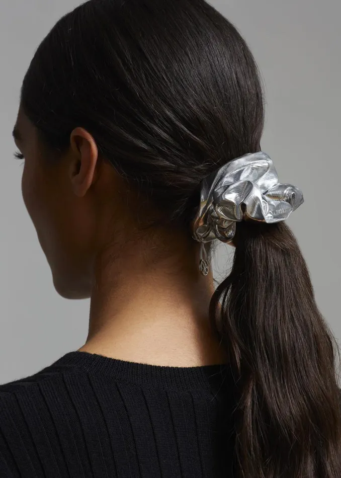 Women The Frankie Shop Accessories Alara Scrunchie Set Silver