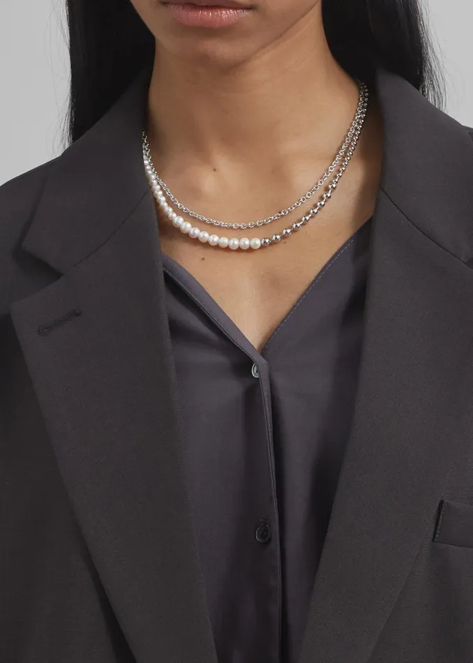 Women The Frankie Shop Accessories Completedworks Forgotten Seas Necklace Pearlrhodium Plate