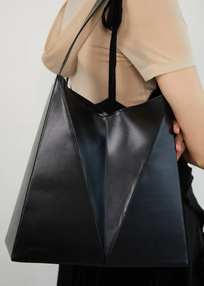 Women The Frankie Shop Accessories Low Classic Folded Cube Tote Bag Black