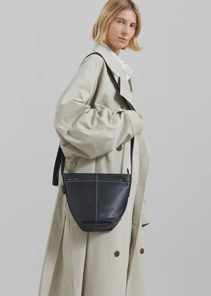 Women The Frankie Shop Accessories Proenza Schouler White Label Barrow Bucket Bag Black