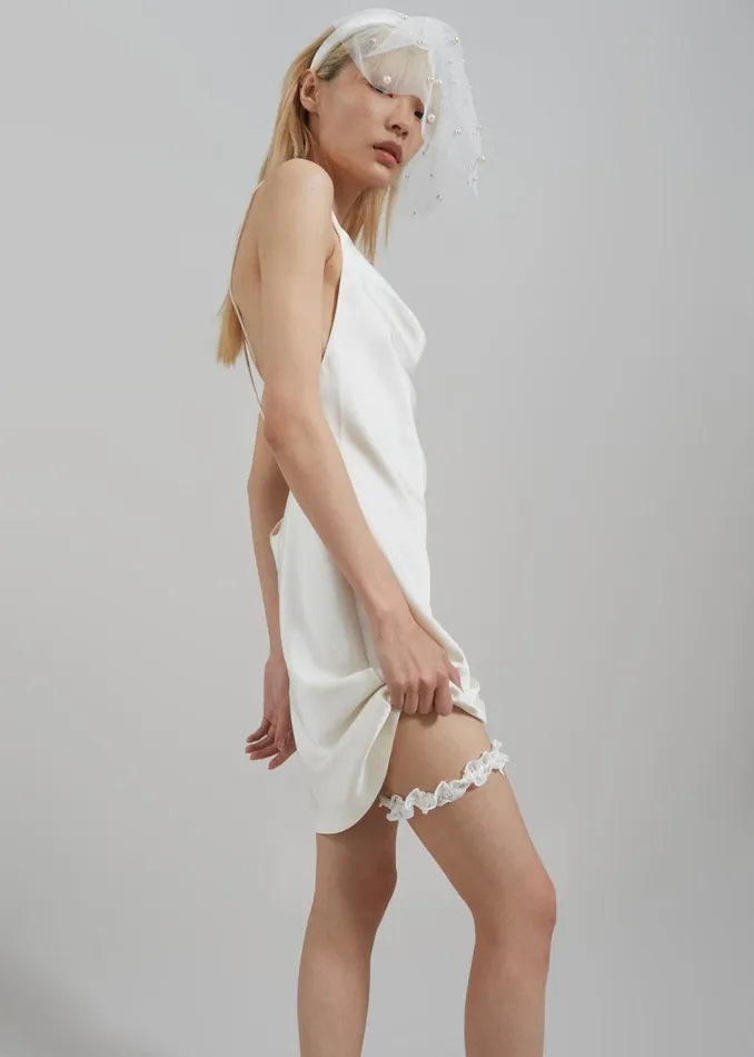 Women The Frankie Shop Accessories Rotate Lace Bow Garter Egret