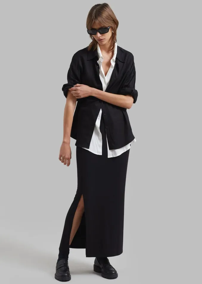 Women The Frankie Shop Bottoms Abigail Side Slit Maxi Skirt Black