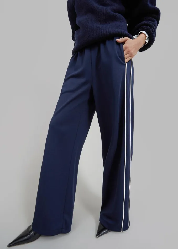 Women The Frankie Shop Bottoms Alex Sweatpants Navy