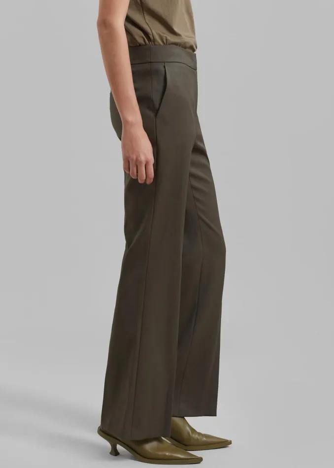 Women The Frankie Shop Bottoms Amomento Straight Fit Wool Pants Khaki