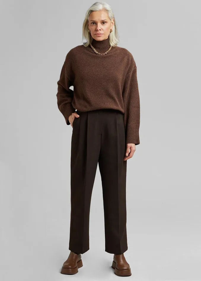 Women The Frankie Shop Bottoms Bea Suit Pants Dark Espresso