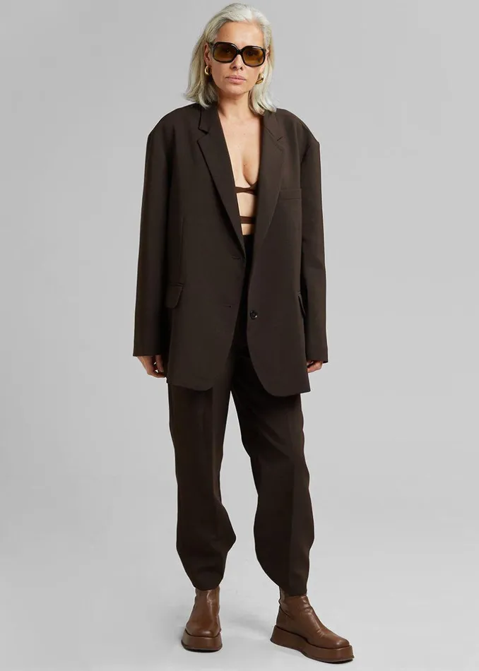 Women The Frankie Shop Bottoms Bea Suit Pants Dark Espresso